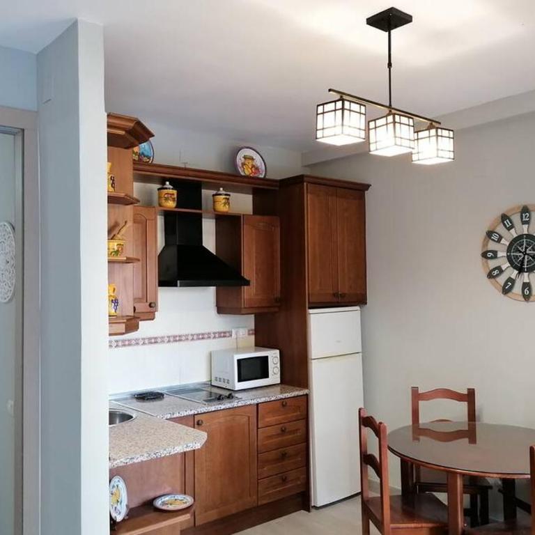 Apartamento 42 Eurosol, a 5 min Carihuela - One-Bedroom Apartment - 24
