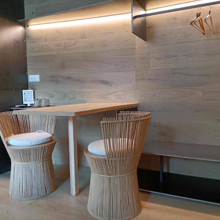 Le Meridiane City Rooms In Trento - Camera Matrimoniale Standard - 4