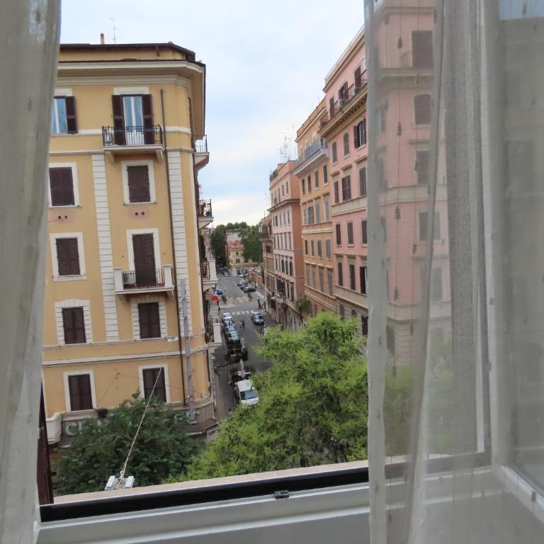 In the Center by Local Domus - Double Room - 3