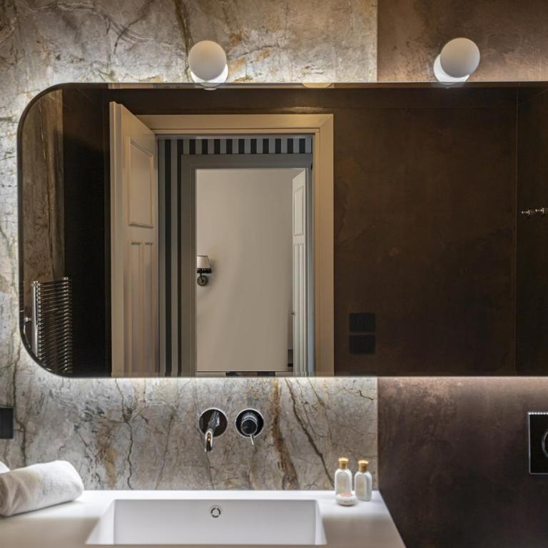 Corte Rubbi 8 Luxury Two-bedroom Apartment -Dimora Italia - - Two-Bedroom Apartment - 8