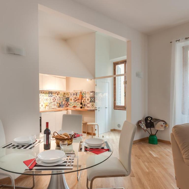 Apartments Florence - Libertà Loft - Appartamento con 2 Camere da Letto - 2