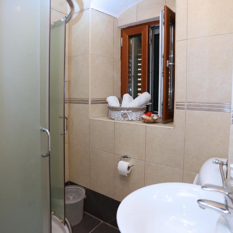 Tamaris Apartmani Igalo Centar - Studio Apartment with Sea View - 22