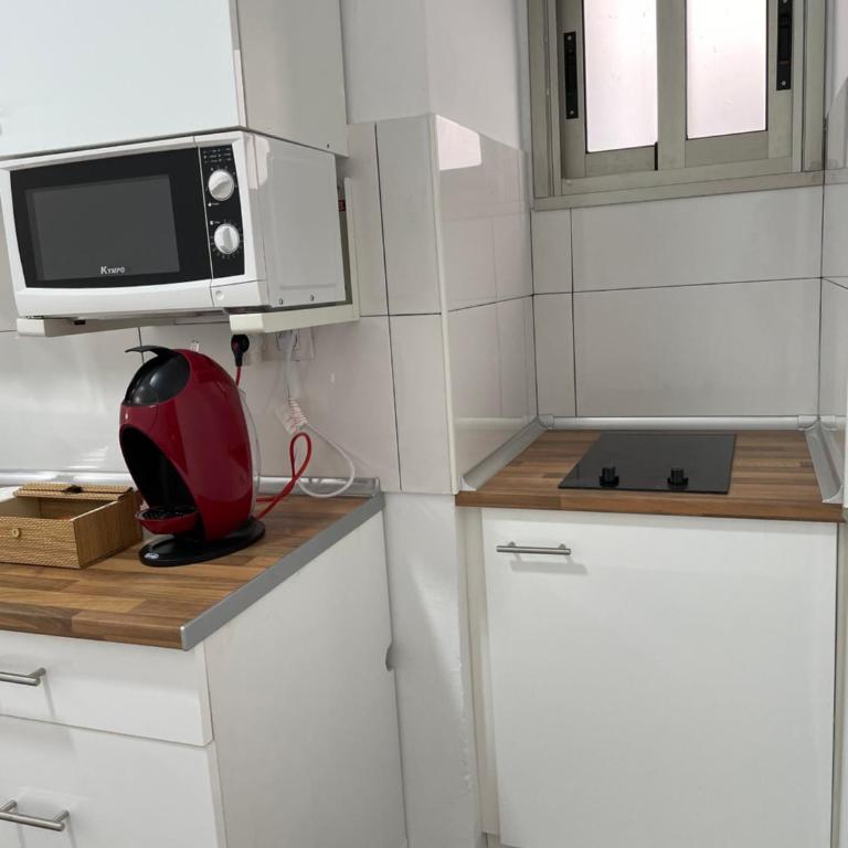 Enjoy Las Canteras - Estudio Deluxe con cama grande - 24