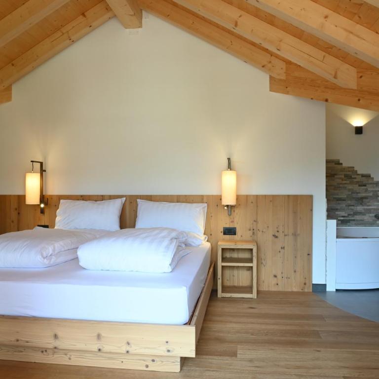 B&B Fontanella - Suite Deluxe con Vasca Idromassaggio - 1