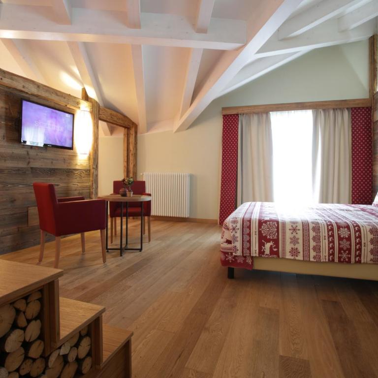 Hotel Delle Alpi - Suite Deluxe con Vasca Idromassaggio - 6