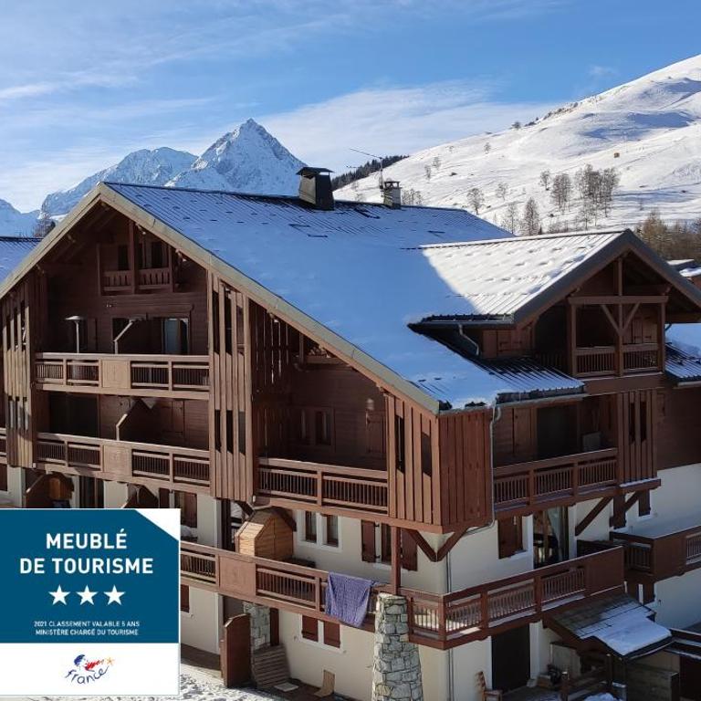 T2 Meublé Tourisme 3 etoiles, pied des pistes-parking privé avec balcon et superbe vue - Apartment mit 1 Schlafzimmer - 37