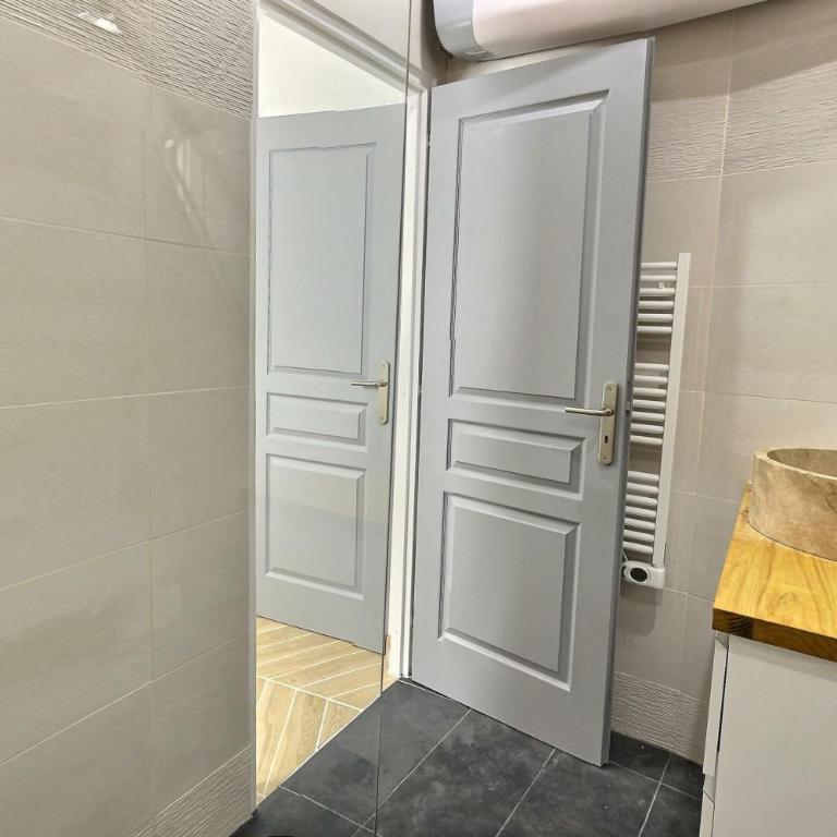 Des appartements au calme dans un immeuble historique - Appartement 1 Chambre - 8