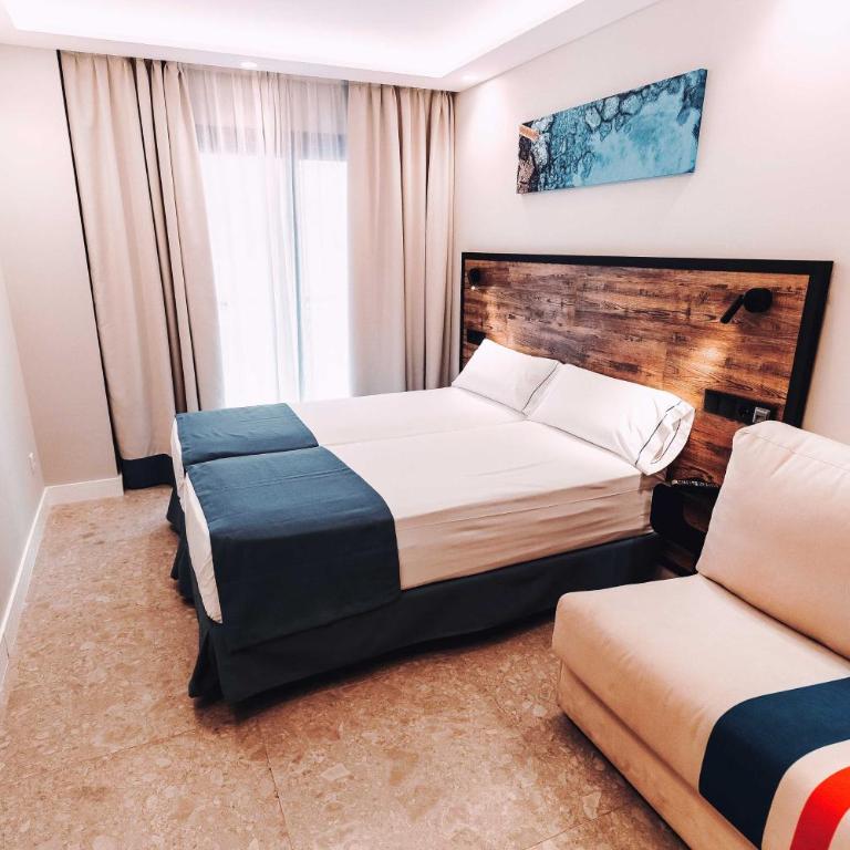 Posidonia Aparthotel - Estudio con 2 camas individuales - 2