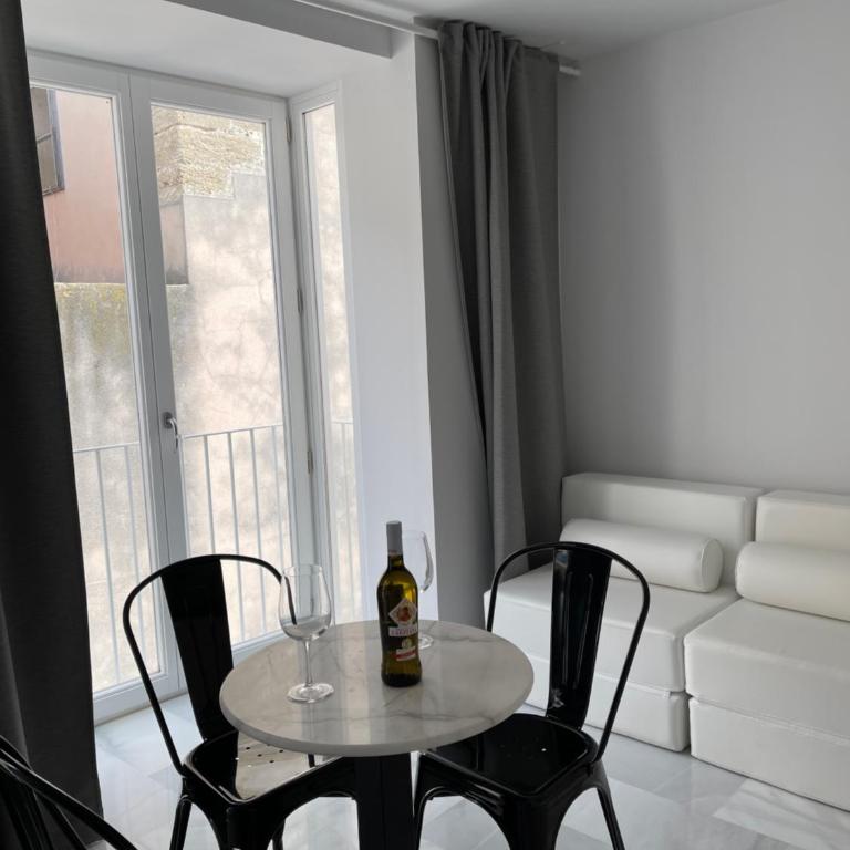 San Lorenzo Apartamentos y Suites - Apartamento con balcón - 18