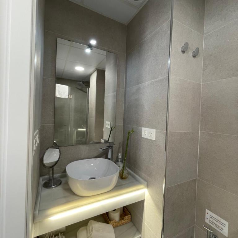 San Lorenzo Apartamentos y Suites - Apartamento con balcón - 21