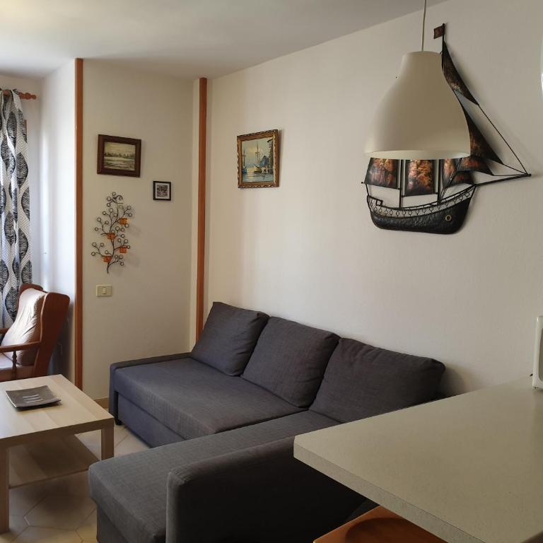 Cozy apartment near the ocean - One-Bedroom Apartment - 4
