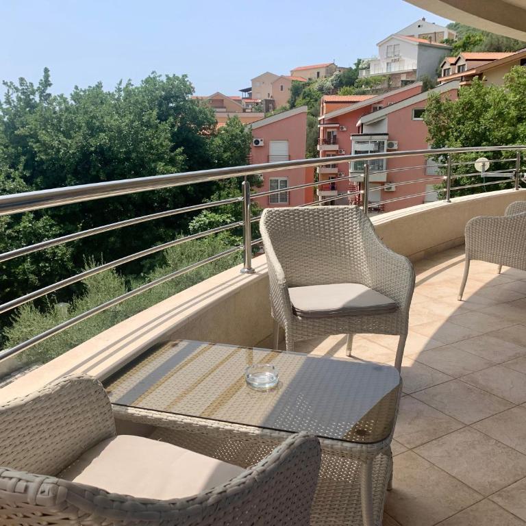 Apartment Ruzmarin Petrovac - Two-Bedroom Apartment - 23