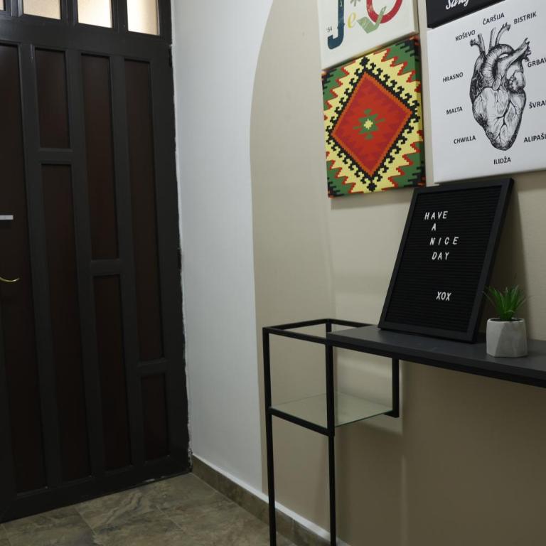 Blue and Rose Cozy - Quiet in the Best Location - Self Check-in - 5th Floor with Elevator - Apartment - 26