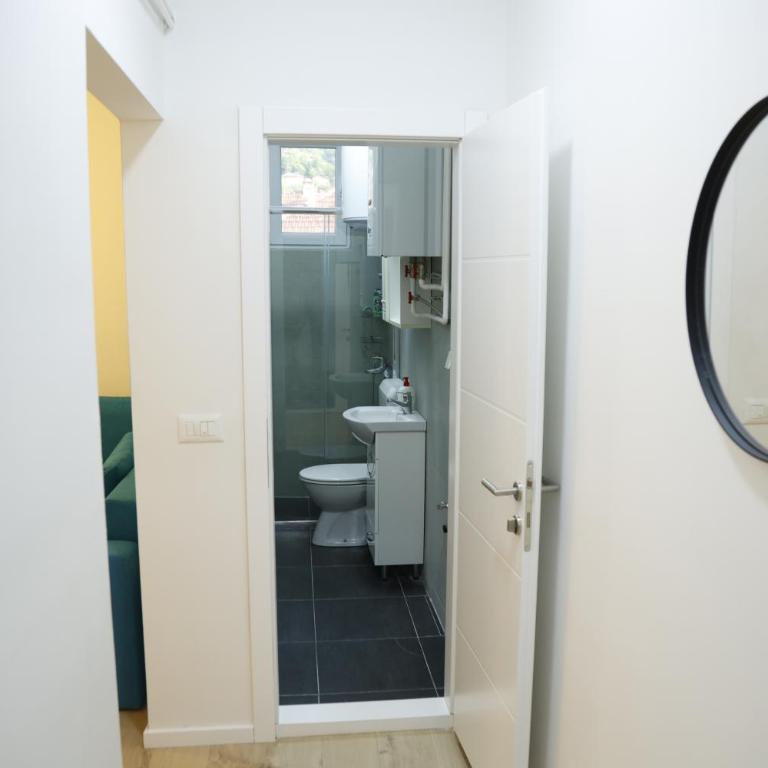 Blue and Rose Cozy - Quiet in the Best Location - Self Check-in - 5th Floor with Elevator - Apartment - 17