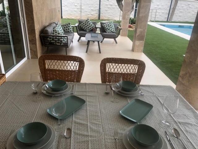 CASA VACACIONAL MÁLAGA 14 Chalet - Casa de 4 dormitorios - 23