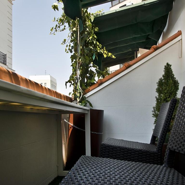 Preciados - Habitación Doble Superior con terraza - 1 o 2 camas - 6