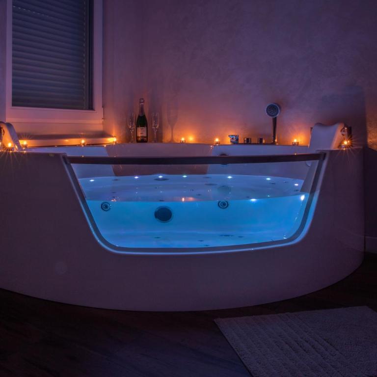 Jacuzzi Lux Apartman - Apartman sa 1 Spavaćom Sobom - 11