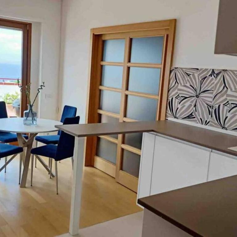 Chiara Home Sorrento - Appartamento con 2 Camere da Letto - 3