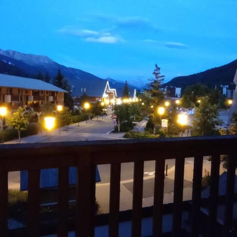 Le Refuge de L'alpaga Superbe duplex au pied des pistes avec Parking couvert gratuit - Appartement 2 Chambres - 22
