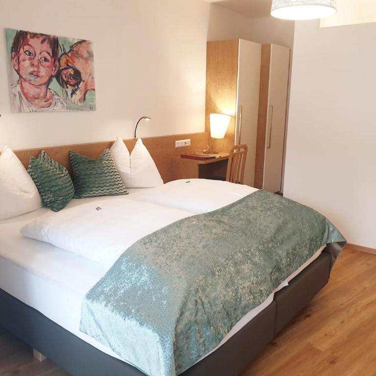Hotel Garni Wurzer - Doppelzimmer - 4