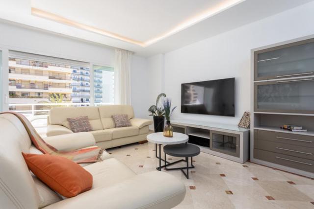 2º MTR - Marbella Temporary Rent 3 bedrooms Av del Mar - Apartamento - 2