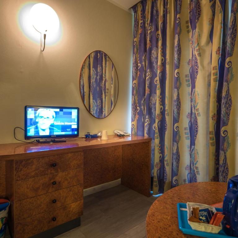 Hotel Leonardo Da Vinci - Camera Superior Matrimoniale/Doppia con Letti Singoli - 3