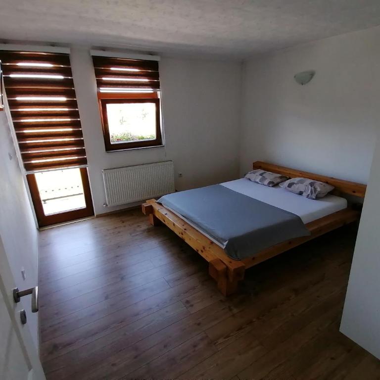 Garden Blue Sarajevo - free Parking - Deluks Apartman - 22