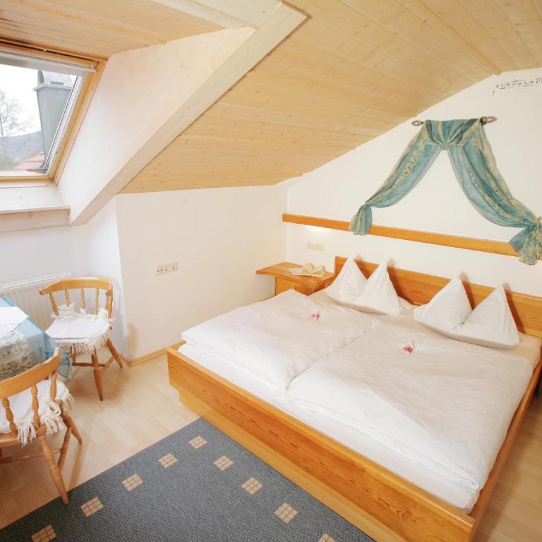 Haus Gehmacher-Maier - Chiemgau Karte - Doppelzimmer - 1