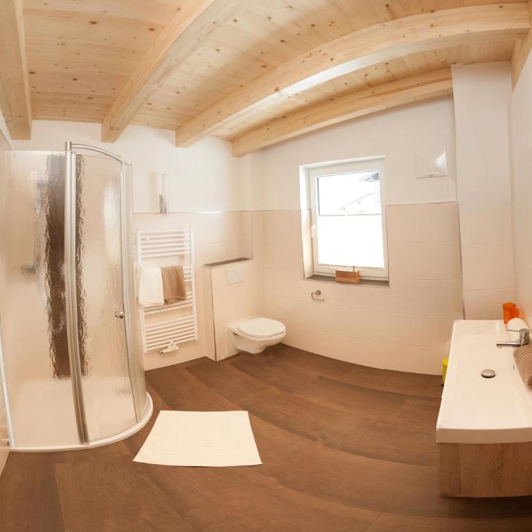 Appartement Dominik - Three-Bedroom Apartment - 8