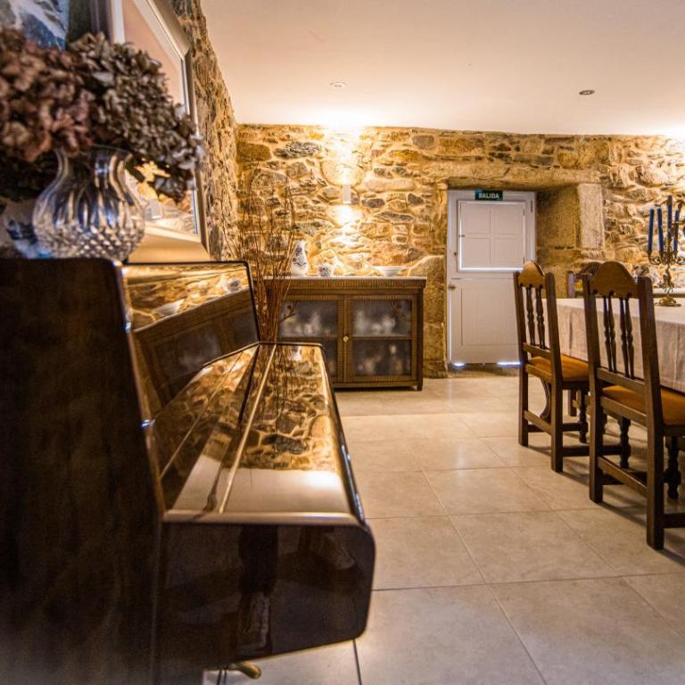 Pena De Roca - Four-Bedroom House - 47