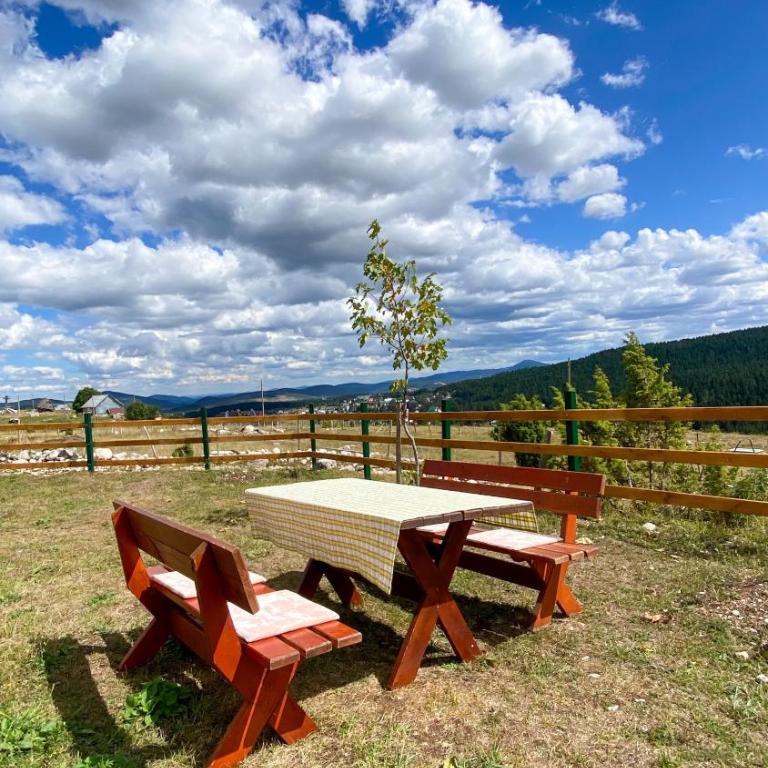 Vista Pitomine - Two-Bedroom Chalet - 27