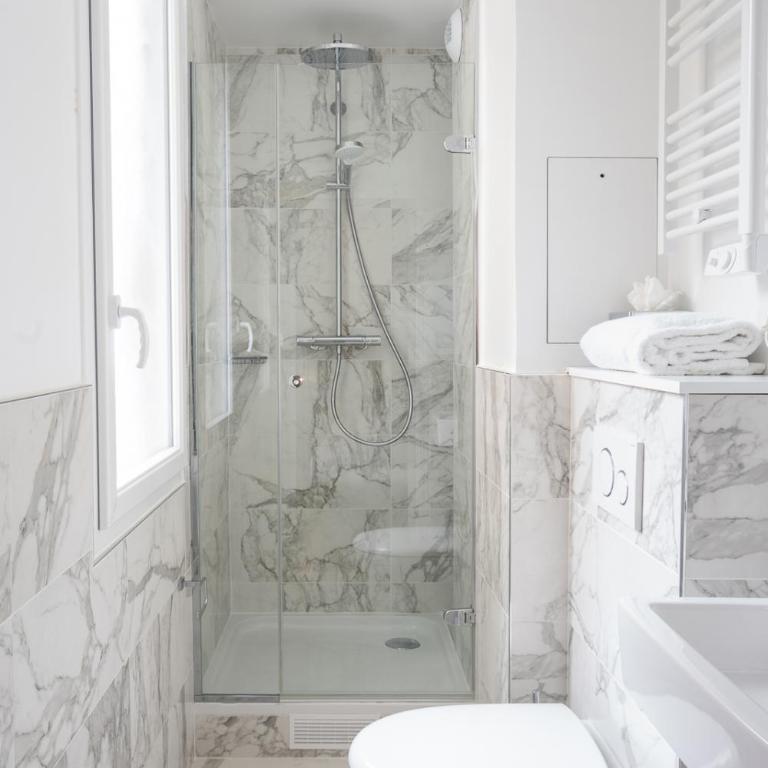 Hôtel 31 - Paris Tour Eiffel - Chambre Triple Deluxe - 4