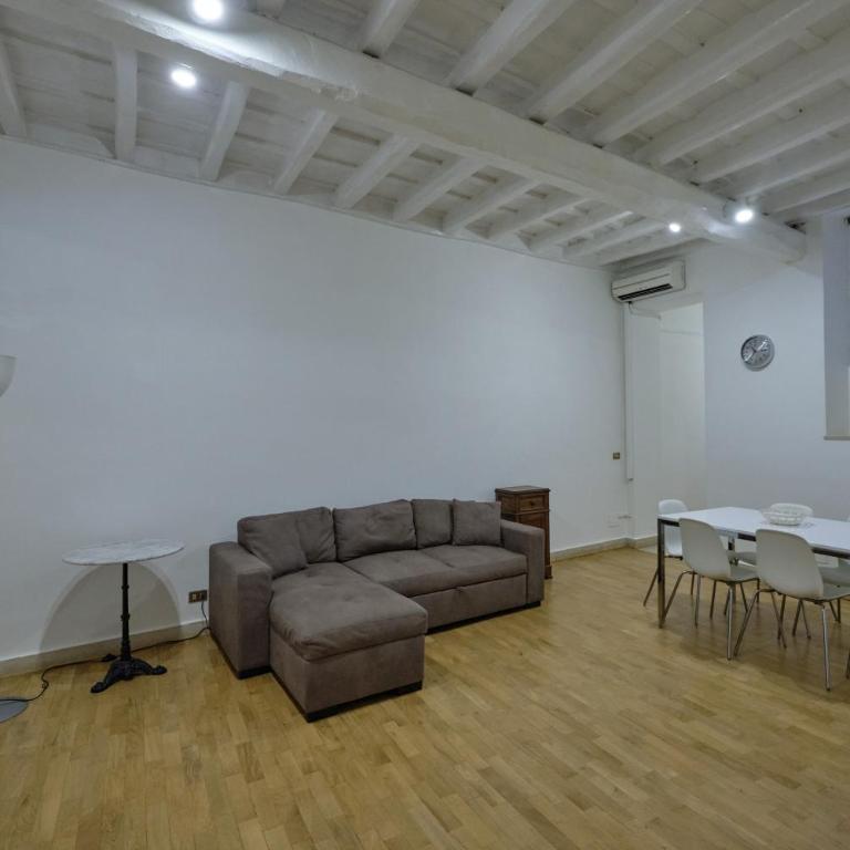 Domus Pastini - One-Bedroom Apartment - 10