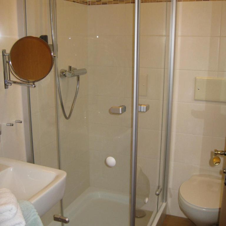 Tourist Hotel Boehm - Standard Doppelzimmer - 2