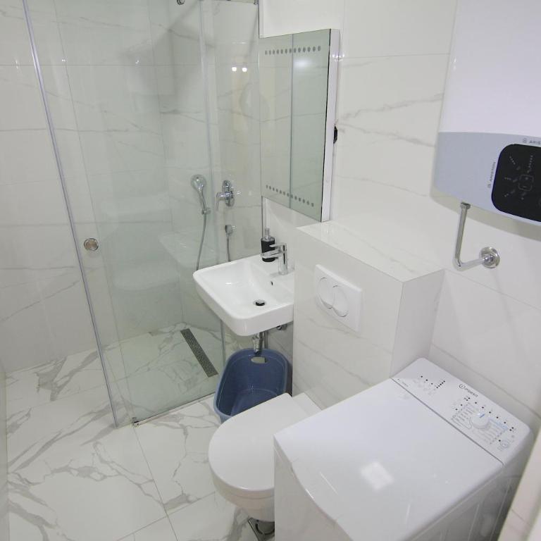 Apartments LORA Zmajeva, 7 - Apartment with Mountain View - 8