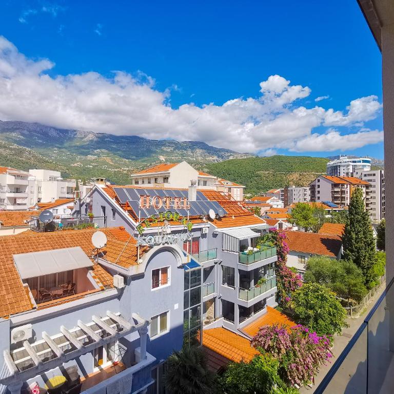 Apartments LORA Zmajeva, 7 - Apartment with Mountain View - 11