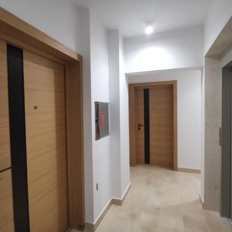 Apartments LORA Zmajeva, 7 - Apartment with Mountain View - 15