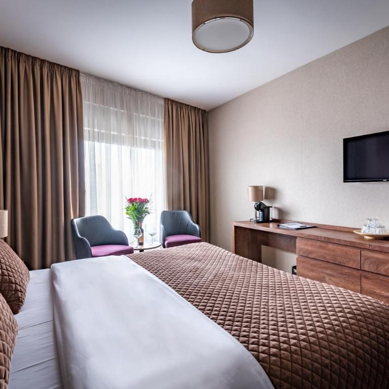 Amsterdam Hotel - Standardna Soba - 2