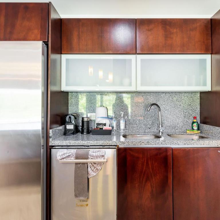 Casa Sueño condo - Two-Bedroom Apartment - 20