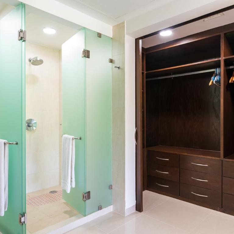 Casa Sueño condo - Two-Bedroom Apartment - 25