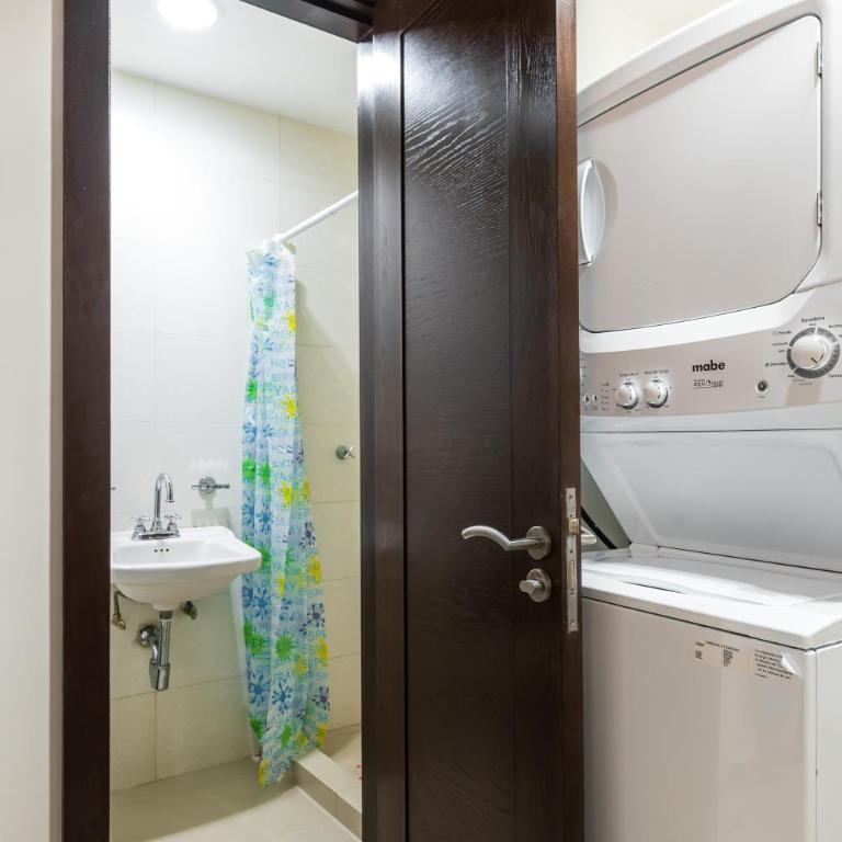 Casa Sueño condo - Two-Bedroom Apartment - 30