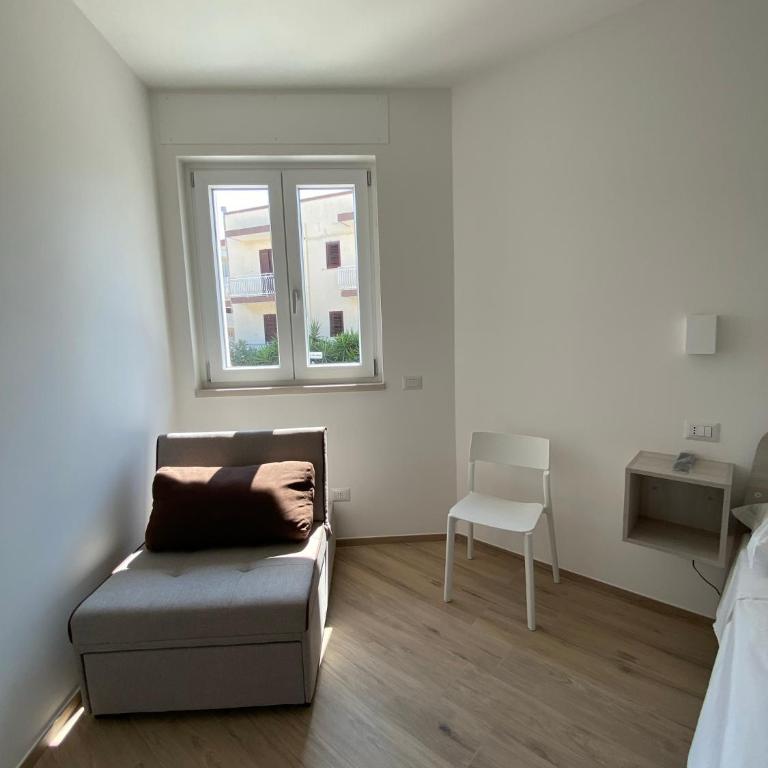 Aura Marina Casa Vacanze - Appartamento con Balcone - 17