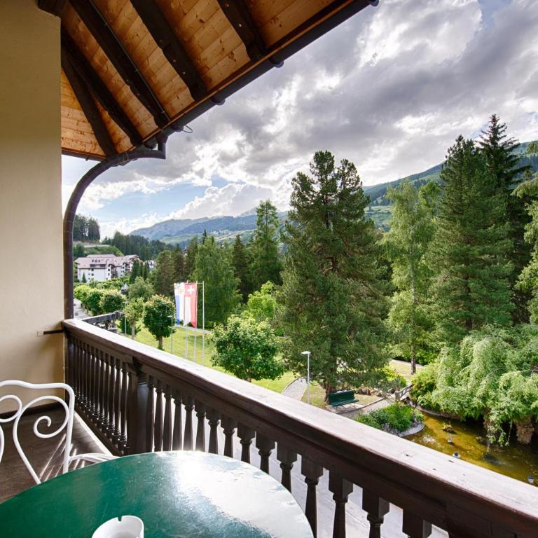 Hotel Villa Post - Comfort Doppelzimmer mit Balkon - 8