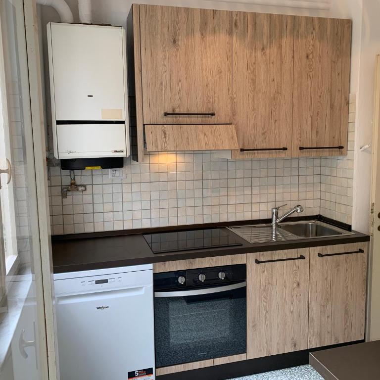 Casa Bianca 2 - confortevole in centro a Moneglia - Appartamento con 2 Camere da Letto - 6