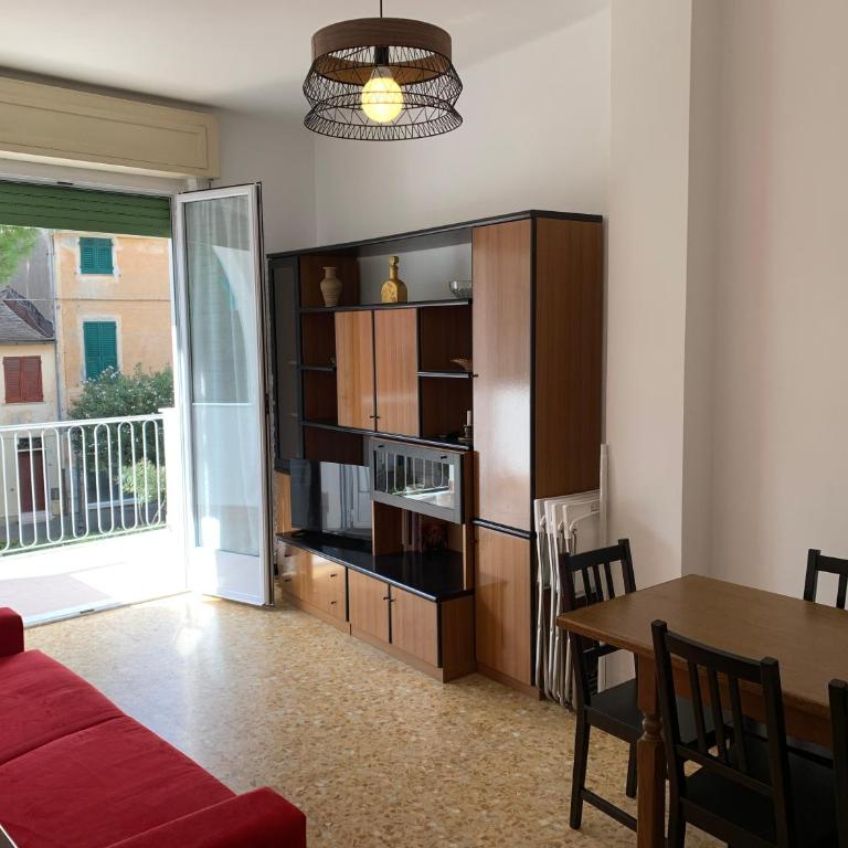 Casa Bianca 2 - confortevole in centro a Moneglia - Appartamento con 2 Camere da Letto - 2
