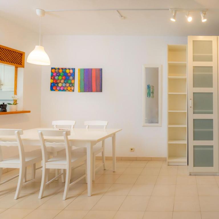 Maria Rosa Urban & Beach Apartment - One-Bedroom Apartment - 8