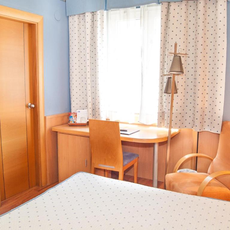 Reino de Granada - Twin Room - 4