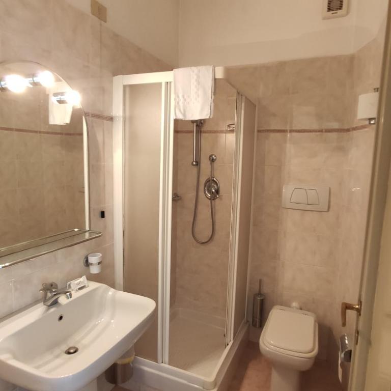 SAN JUAN DE RIBERA, Casa per Ferie - Camera Tripla con Bagno Privato - 3