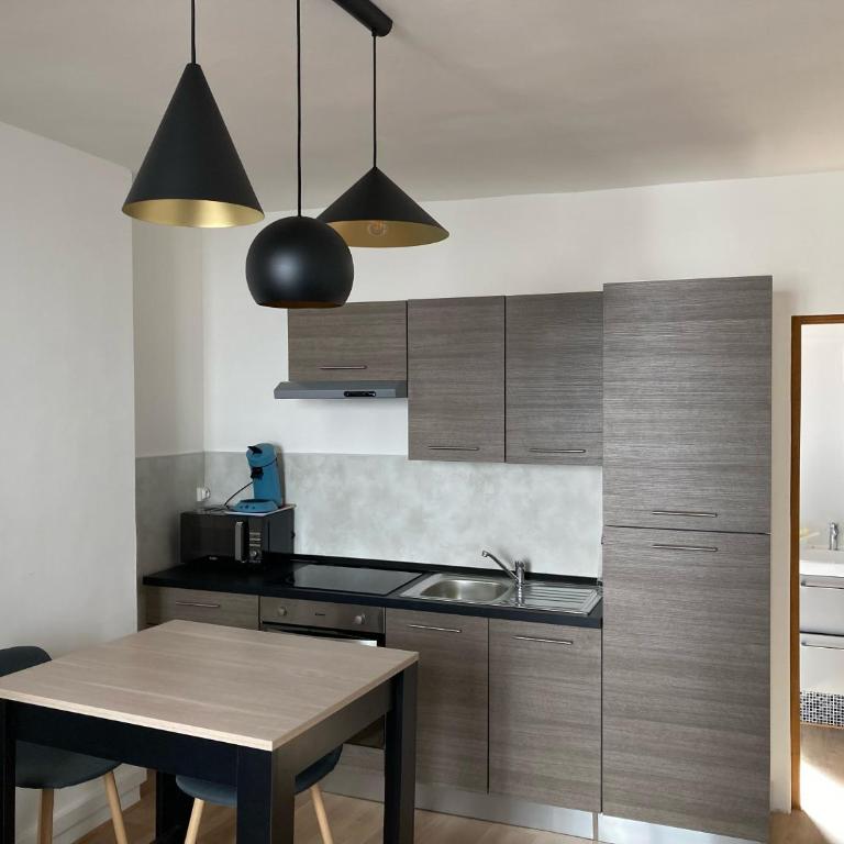 DIEPPE au coeur du cville-Calme avec balcon - Appartement 1 Chambre - 2