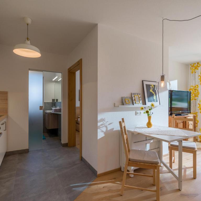 Ferienwohnung Wetzinger - Apartment mit 1 Schlafzimmer - 7